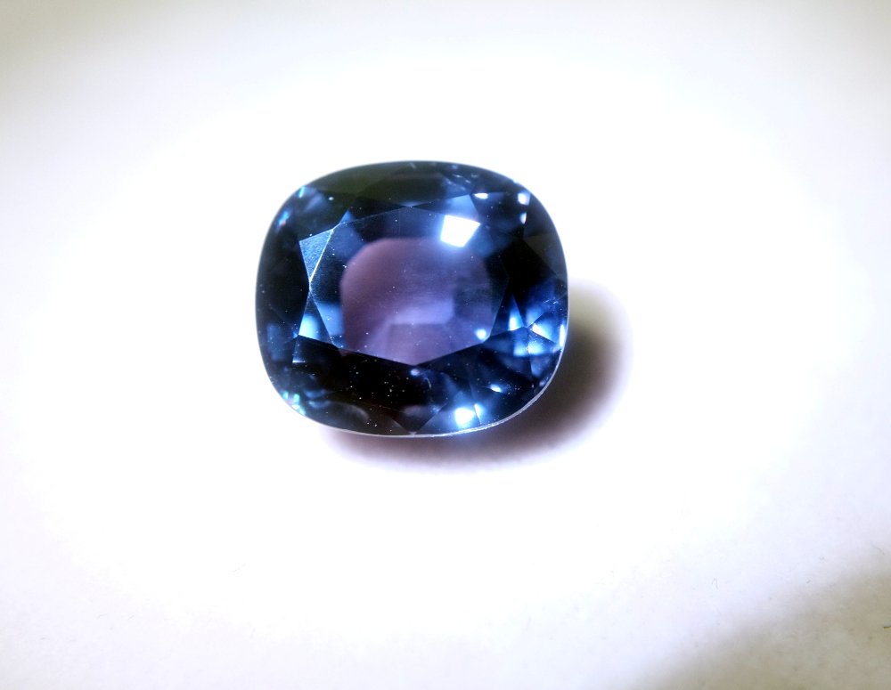Purple Blue color change sapphire
