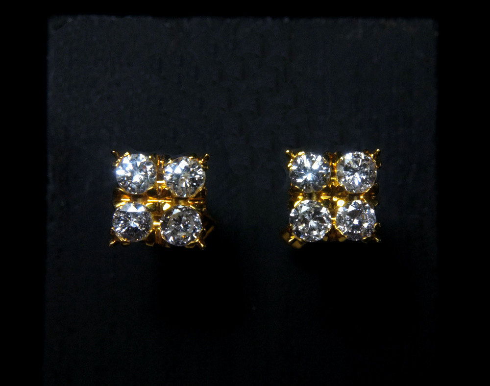 Square 18k Vintage Diamond Stud Earrings