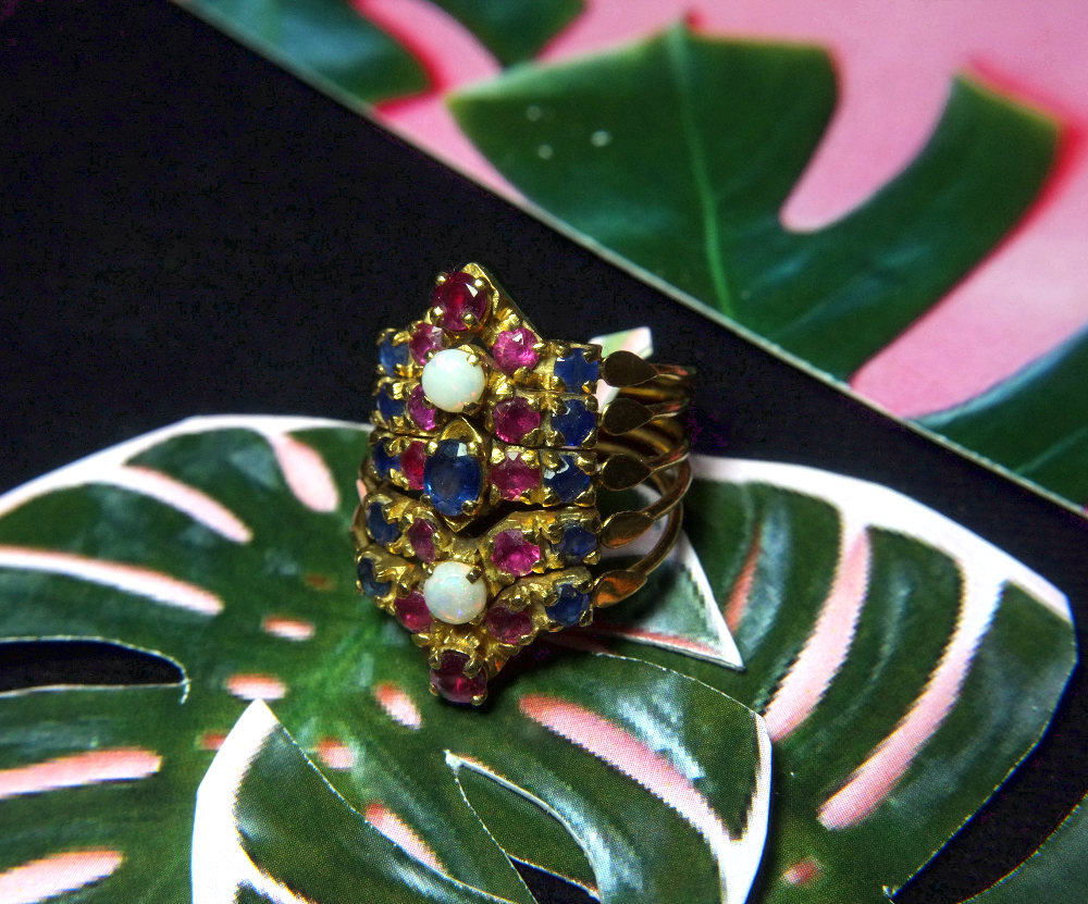 Multi Stone Harem Ring 18k Sapphire Opal Ruby Vintage