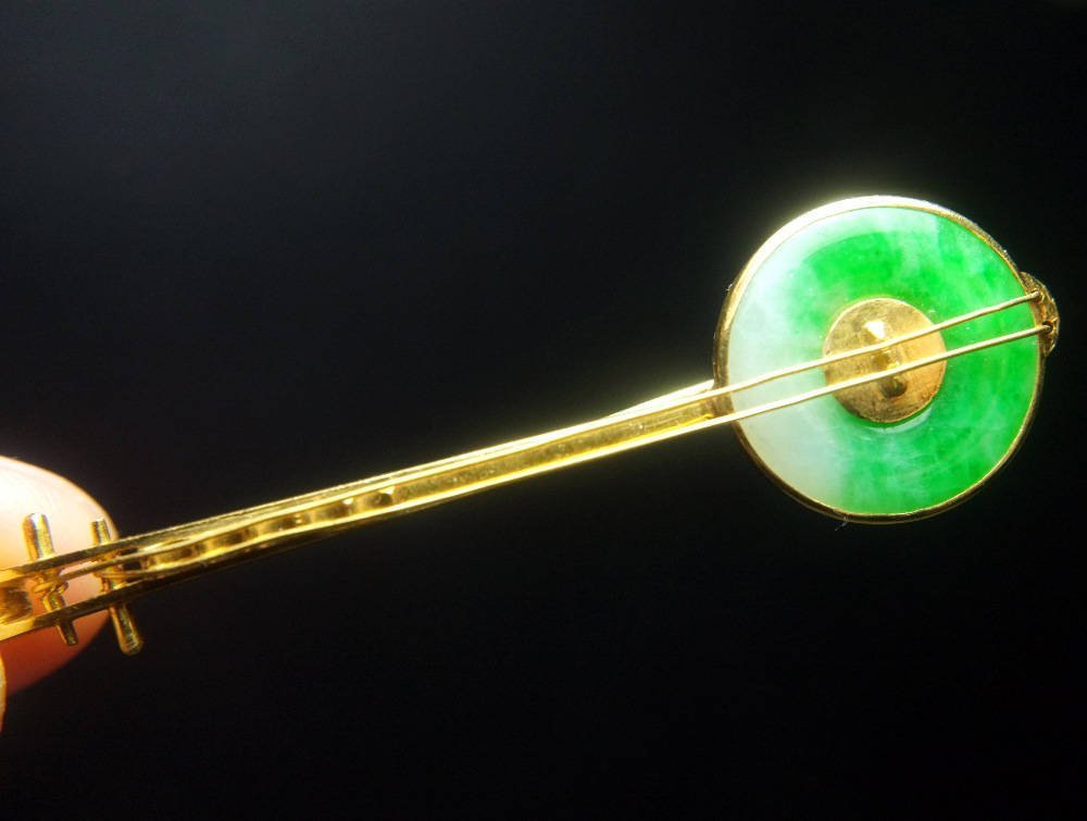 Antique Jade Donut Brooch Pin Lapel Banjo 22k