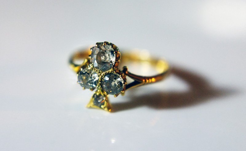 Club Ring