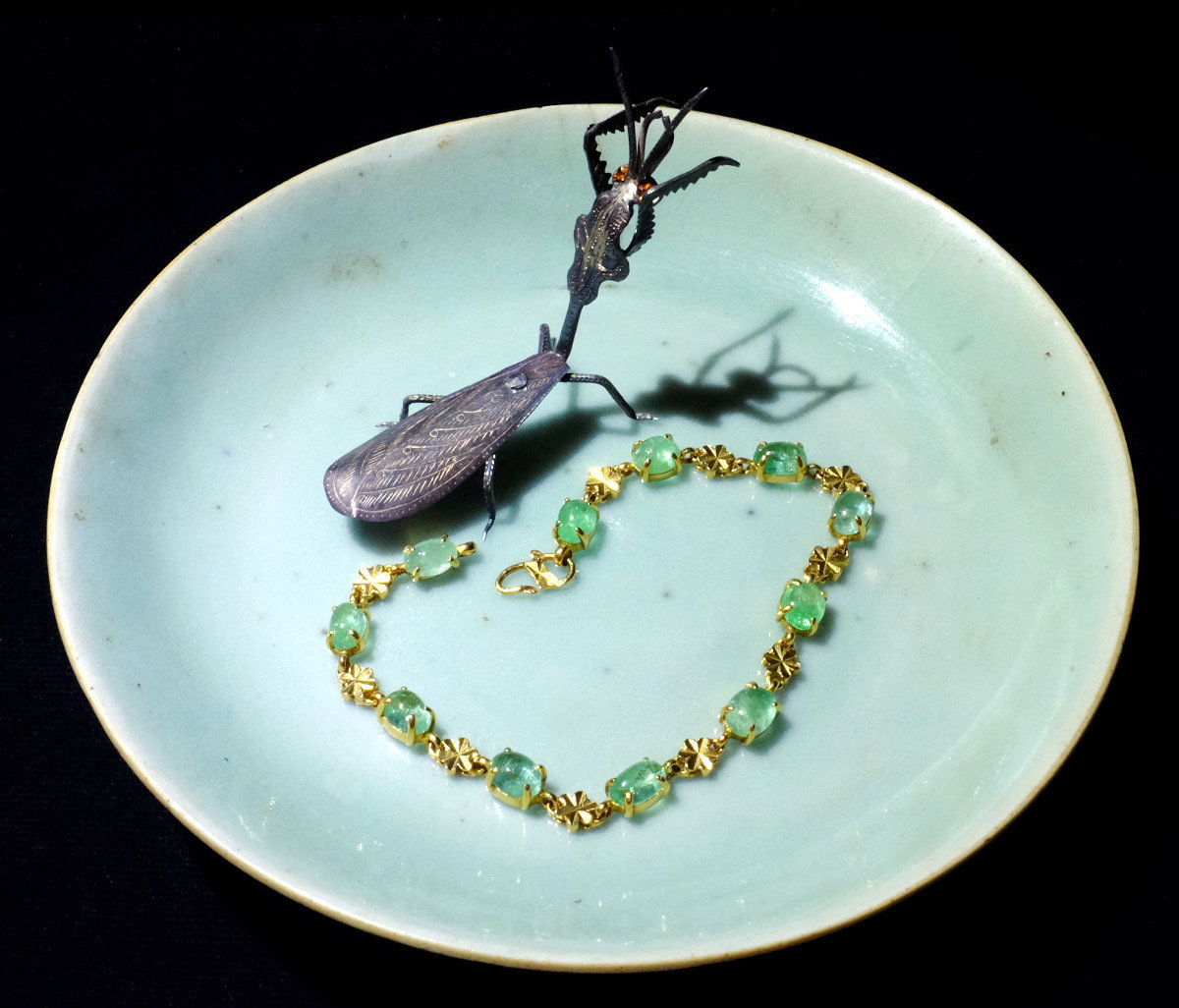 antique emerald bracelet