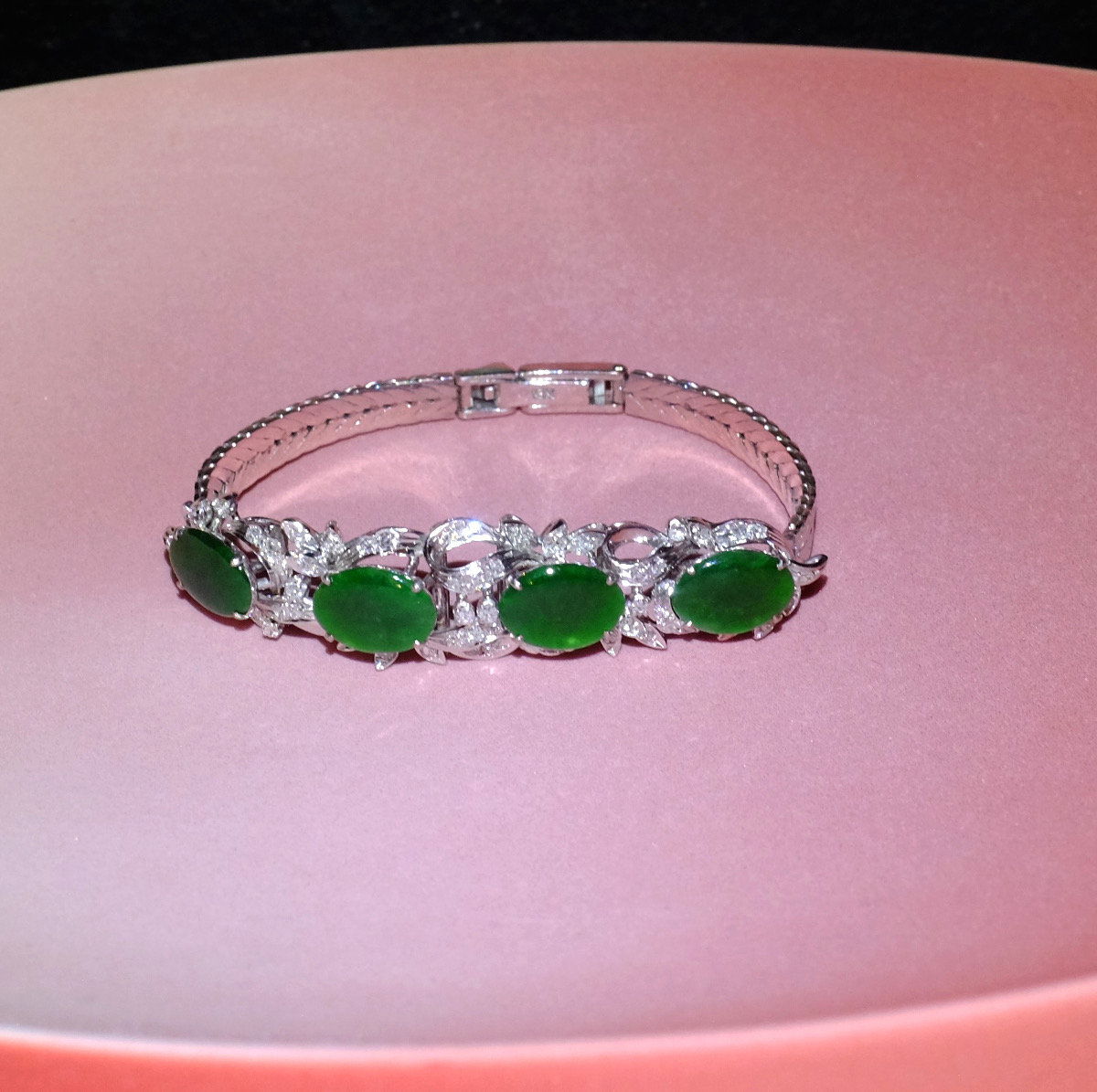 antique chinese jade bracelet