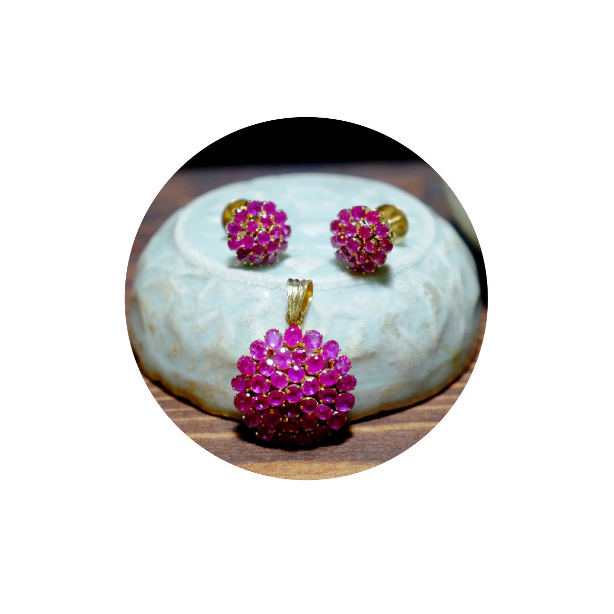 antique ruby pendant earrings set