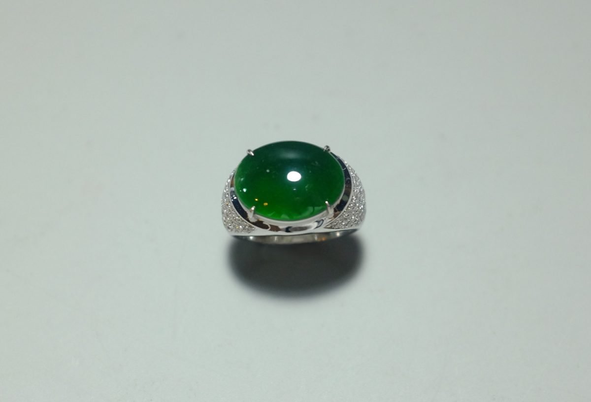 Dark Blue Imperial Green Omphacite Jade Ring 18k | Gem Gardener