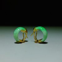Gem Gardener, Antique jade hoop earrings gold, antique jade earrings gold, antique carved jade earrings, apple green jade earrings, jade earrings Singapore