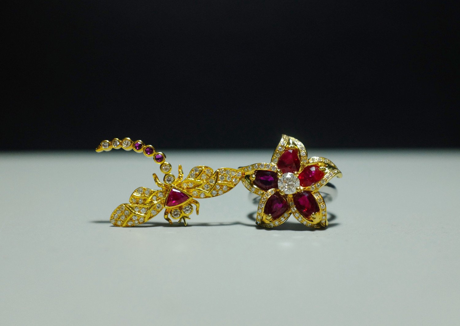 Gem Gardener, 18k dragonfly pendant necklace, gold dragonfly pendant, 18k gold dragonfly, vintage dragonfly pendant, ruby dragonfly pendant