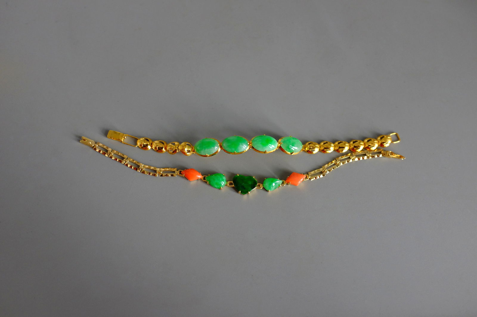 Gem Gardener, antique chinese jade bracelet, antique jade jewelry, 20k vintage jade cabochon bracelet, apple green jade bracelet, jade bracelet Singapore