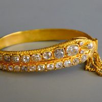 Gem Gardener, antique diamond bangle, 24k gold diamond bracelet, antique snake jewelry, 24k solid gold bangle bracelet, mine cut diamond jewelry, antique chinese jewelry, antique gold jewellery singapore, chinese jewellery singapore, antique chinese jewelry, antique jewelry singapore, buy peranakan jewelry singapore