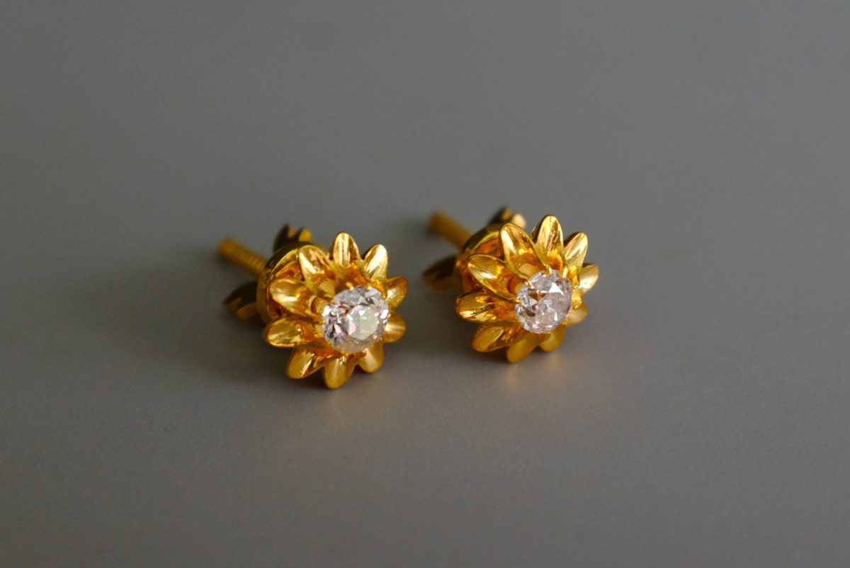 Gem Gardener, antique diamond flower studs gold, antique diamond studs, Old European diamond earrings, Peranakan earrings Singapore, vintage diamond stud earrings Singapore, antique diamond stud earrings, antique chinese earrings