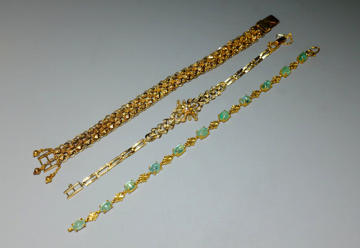 Intricate Antique Chinese Gold Bracelet 20k Gem Gardener