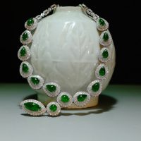 Gem Gardener, jade diamond necklace, imperial green jade necklace, jade necklace singapore, art deco jade necklace, statement necklace singapore, jade jewellery Singapore, natural jadeite jade necklace