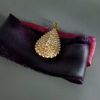Tear Drop Diamond Pendant Antique 18k Chinese