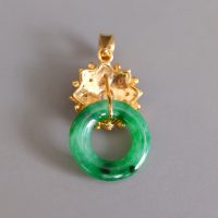 Gem Gardener, jade donut pendant necklace, jade diamond pendant necklace, jadeite jade donut pendant, art deco jade pendant, antique jade pendant necklace, jade jewellery singapore
