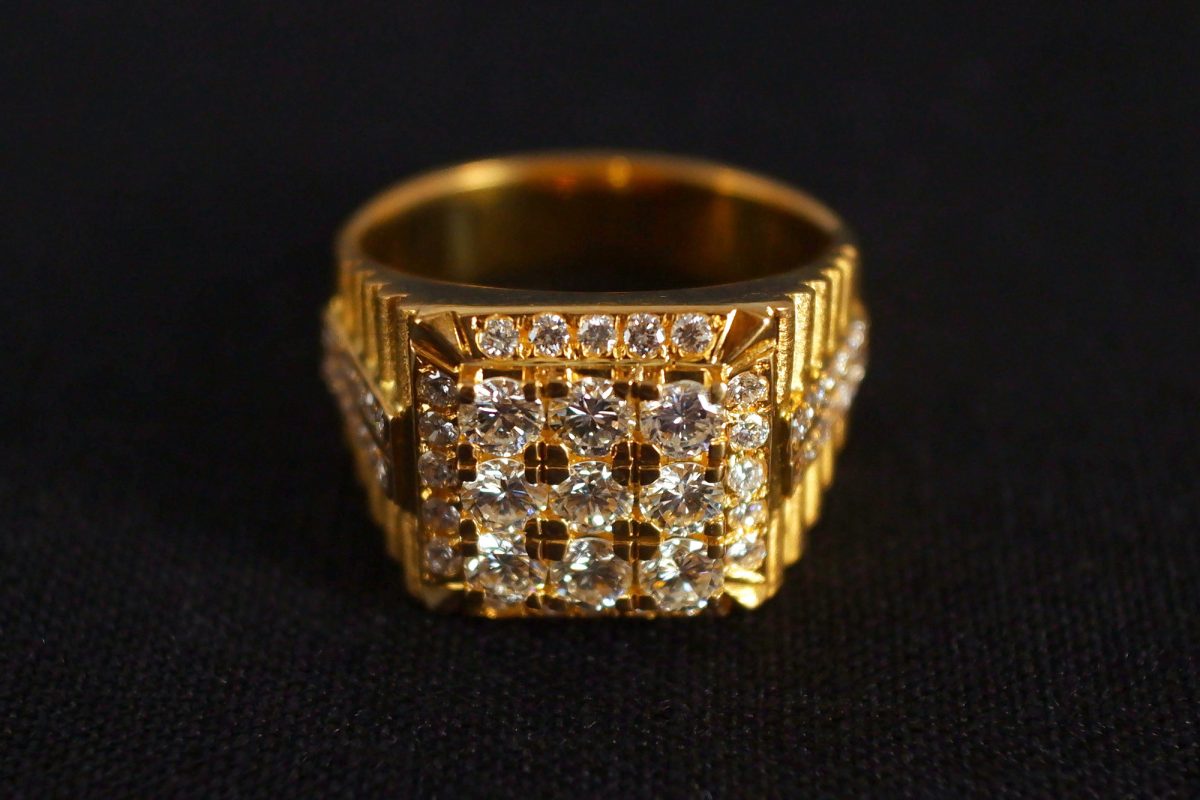 1.7ctw Brutalist Honeycomb Ring 20k