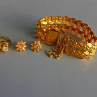 Gem Gardener, gold leaf bracelet, vintage solid gold bracelet, wide gold bracelet, peranakan gold bracelet, art nouveau gold bracelet, antique asian gold jewelry, antique chinese gold jewelry, vintage chinese gold jewelry