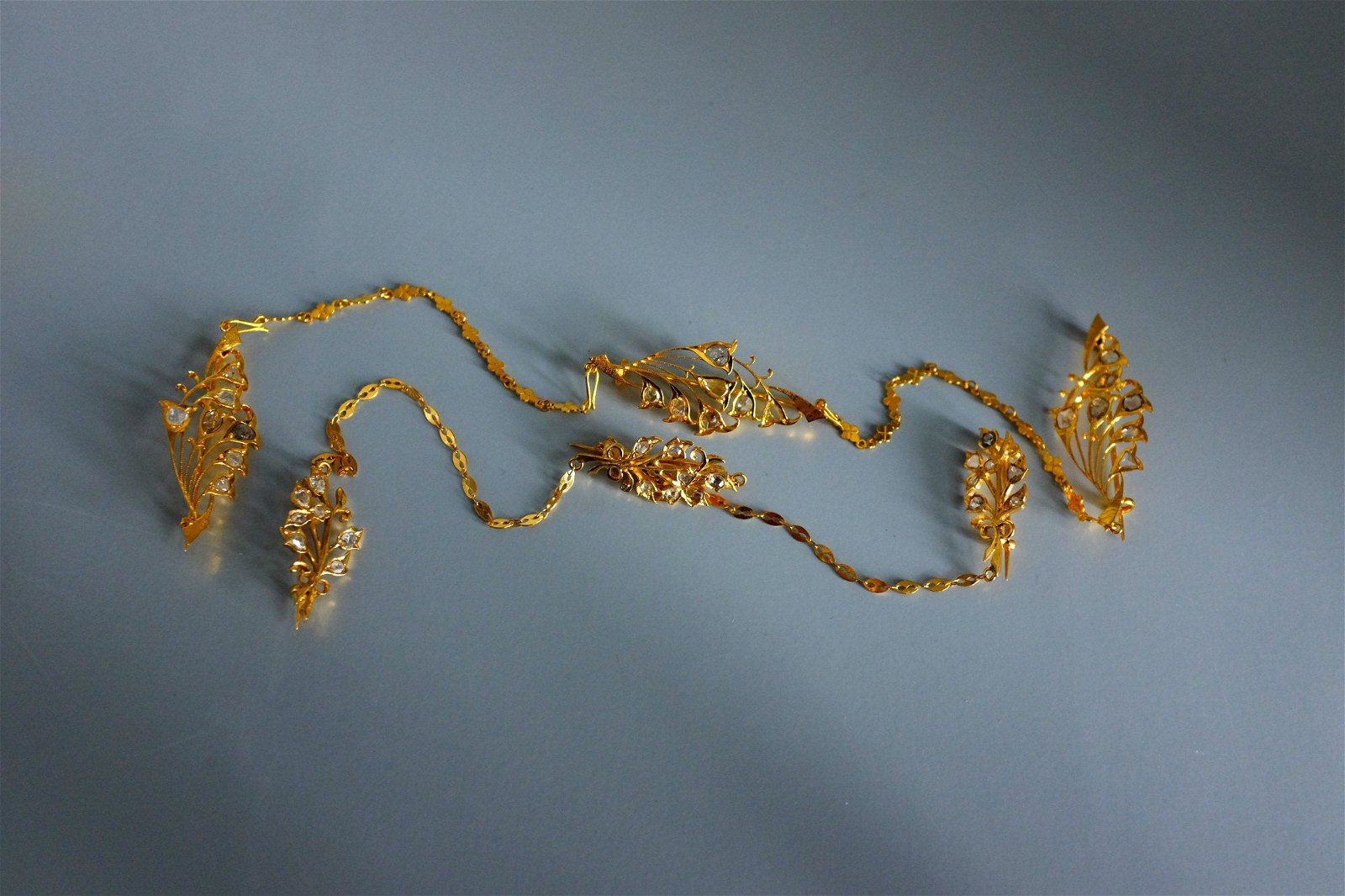 Gem Gardener, antique gold pin brooches, peranakan kerosang, peranakan kerosang, antique chinese brooch, antique gold asian bridal jewellery, antique kerosang, peranakan brooch, Antique Diamond Brooches Pins, antique peranakan jewellery, antique jewellery singapore, vintage jewellery singapore