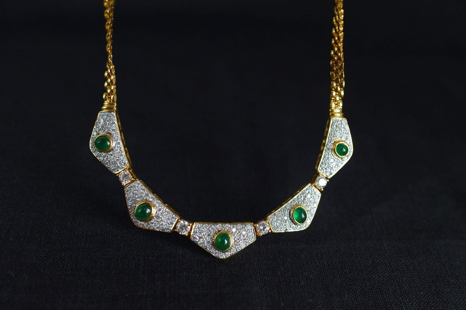 Gem Gardener, art deco emerald necklace, peranakan necklace, peranakan jewellery singapore, emerald diamond necklace gold, emerald necklace singapore
