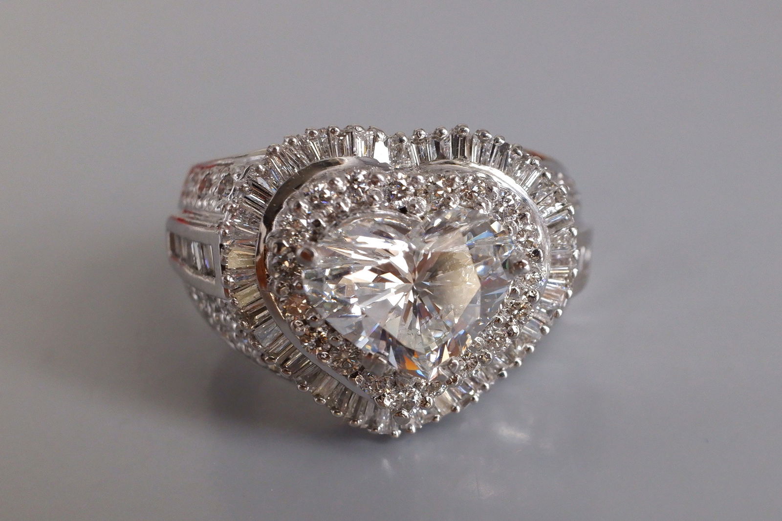 Gem Gardener, cocktail rings singapore, heart shaped diamond cocktail rings, heart diamond cluster ring, diamond cluster cocktail ring, diamond solitaire cocktail rings, statement rings singapore