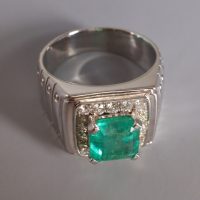Gem Gardener, emerald pinky ring mens, men's pinky ring white gold, colombian emerald mens ring, vintage emerald mens ring, emerald and diamond mens ring, mens ring singapore, vintage emerald rings, vintage mens rings for sale, vintage emerald gold rings, art deco mens ring