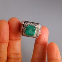 Gem Gardener, emerald pinky ring mens, men's pinky ring white gold, colombian emerald mens ring, vintage emerald mens ring, emerald and diamond mens ring, mens ring singapore, vintage emerald rings, vintage mens rings for sale, vintage emerald gold rings, art deco mens ring