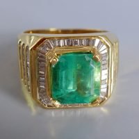 Gem Gardener, emerald pinky ring mens, emerald and diamond mens ring, mens ring singapore, colombian emerald mens ring, vintage mens rings for sale, emerald signet ring mens, emerald ring singapore, vintage emerald gold rings