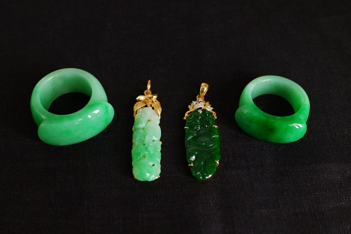 Art Nouveau Carved Jade Pendant Antique Chinese 20k | GEM