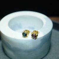 Color Change Garnet Stud Earrings 20k Antique