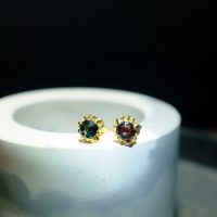 Color Change Garnet Stud Earrings 20k Antique