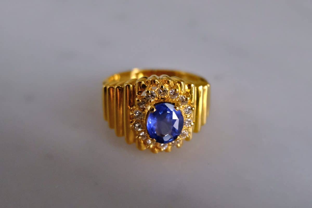 Gem Gardener, vintage mens sapphire ring, mens retro rings for sale, vintage mens rings for sale, sapphire rings for men