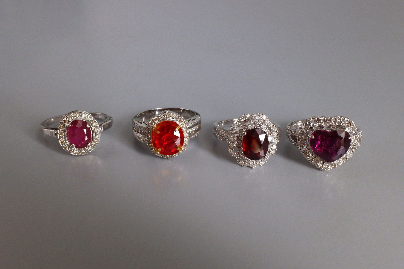 3ct Unheated Vivid Red Ruby Ring Vintage 18k | GEM GARDENER