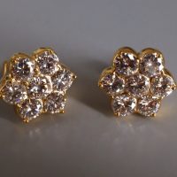 2.5ctw Antique Diamond Stud Earrings 20k Chinese
