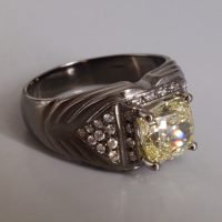 Fancy Yellow Men Diamond Pinky Ring Black Gold 18k