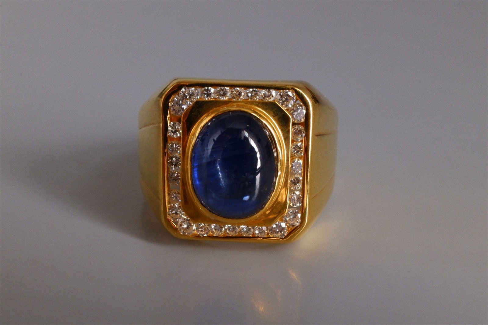 Blue Sapphire Cabochon Pinky Ring Men 18k Vintage | Gem Gardener