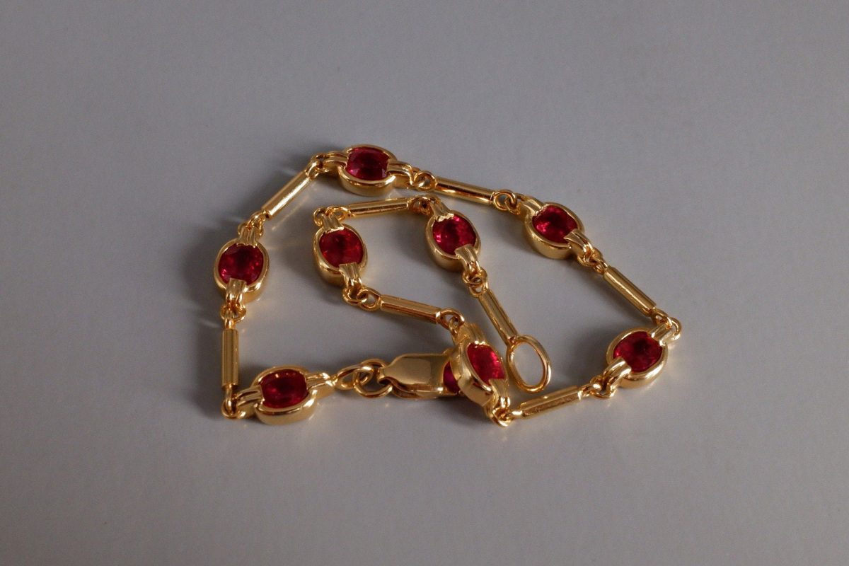 18k Red Ruby Link Bracelet Vintage