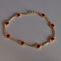 18k Red Ruby Link Bracelet Vintage