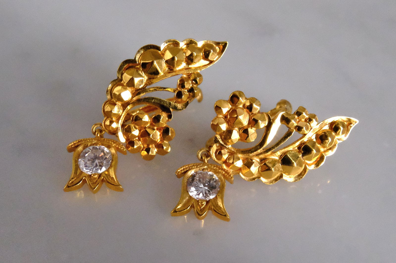 Gem Gardener, gold wing earrings, wind diamond earrings, wing feather earrings, antique chinese earrings, antique indian earrings, indian gold earrings