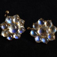 Moonstone Dormeuse Earrings Huggie Stud 20k Chinese Vintage