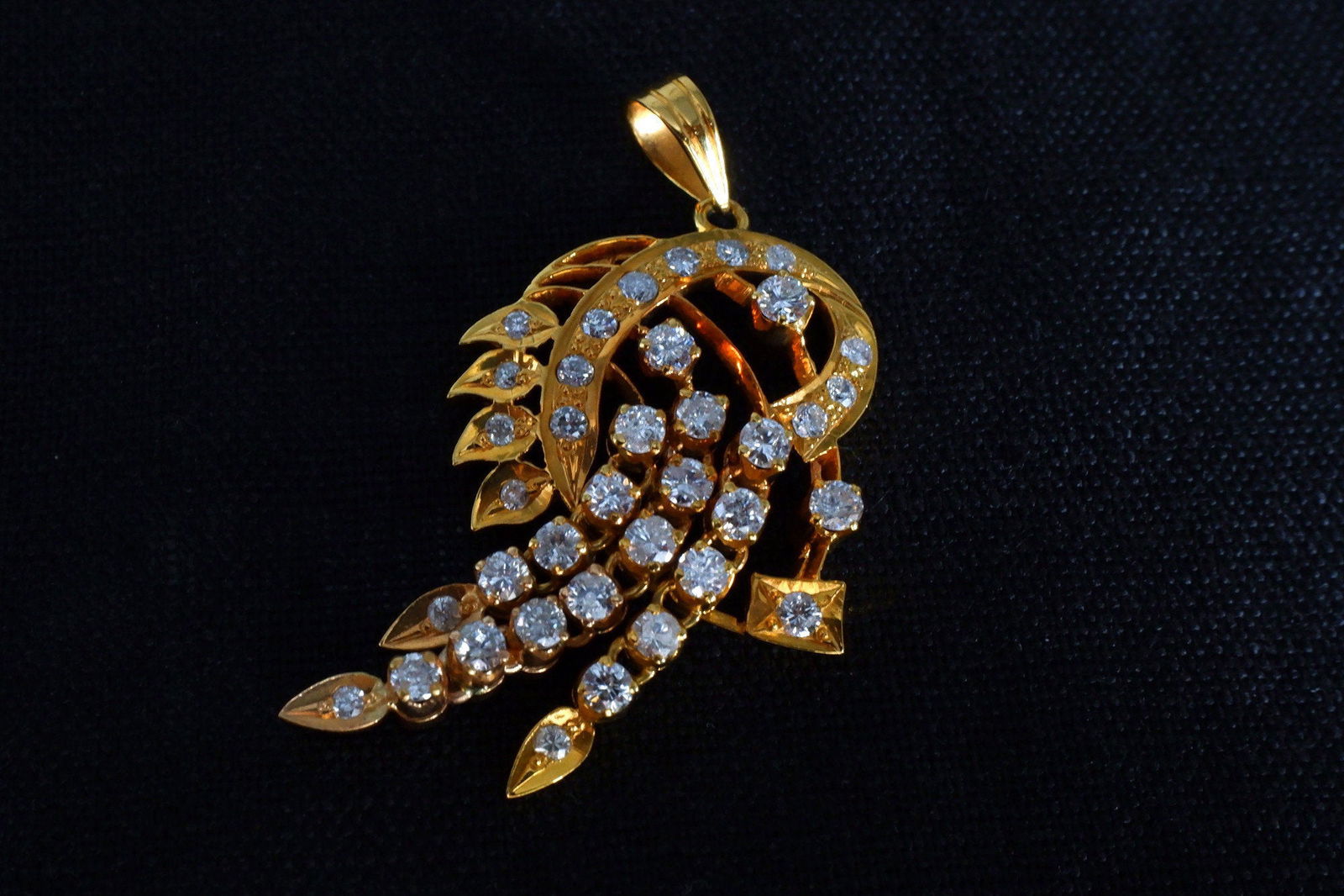 Gem Gardener, old european cut diamond pendant, antique diamond pendants for sale, art nouveau diamond pendant, gold filigree diamond pendant, antique jewellery singapore, antique chinese gold jewelry, vintage chinese gold jewelry antique, vintage diamond pendants, diamond pendant singapore, antique gold diamond pendant, antique jewellery singapore, antique diamond jewellery, antique chinese jewelry, vintage chinese jewelry, vintage oriental jewelry