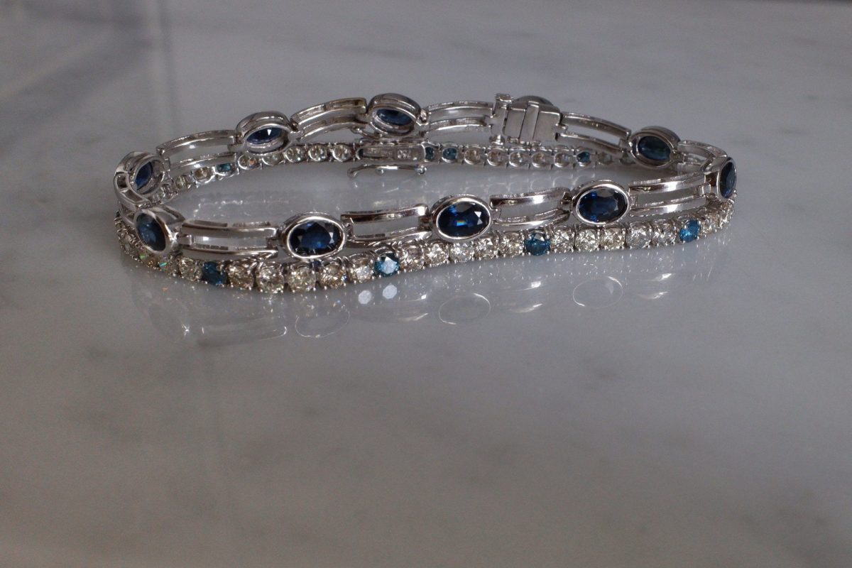 Gem Gardener, blue and white diamond tennis bracelet, blue diamond bracelet, diamond tennis bracelet singapore, diamond tennis bracelet 5 carat, diamond tennis bracelet 18k white gold