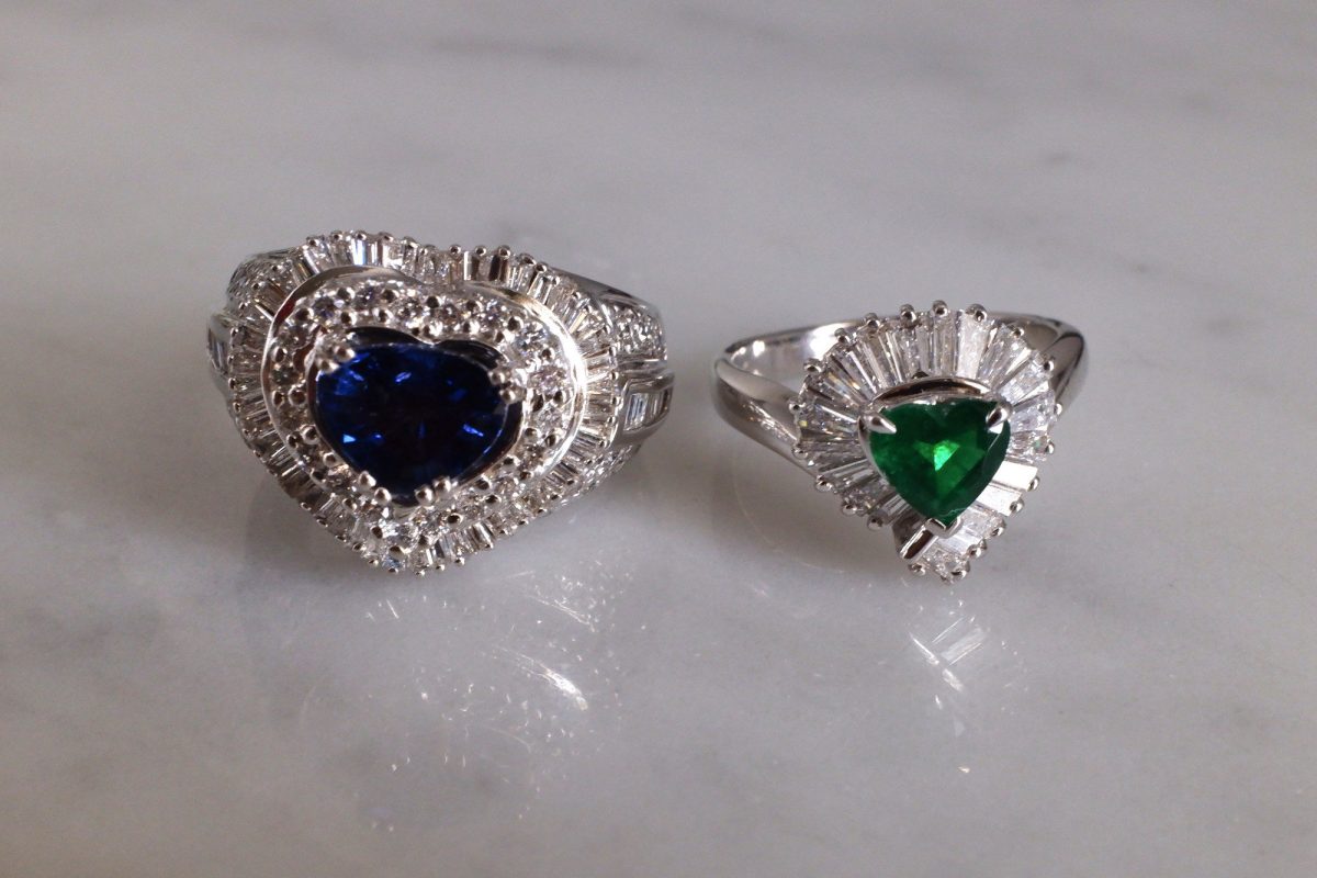 emerald heart halo ring 18k baguette diamond 603fd2c1