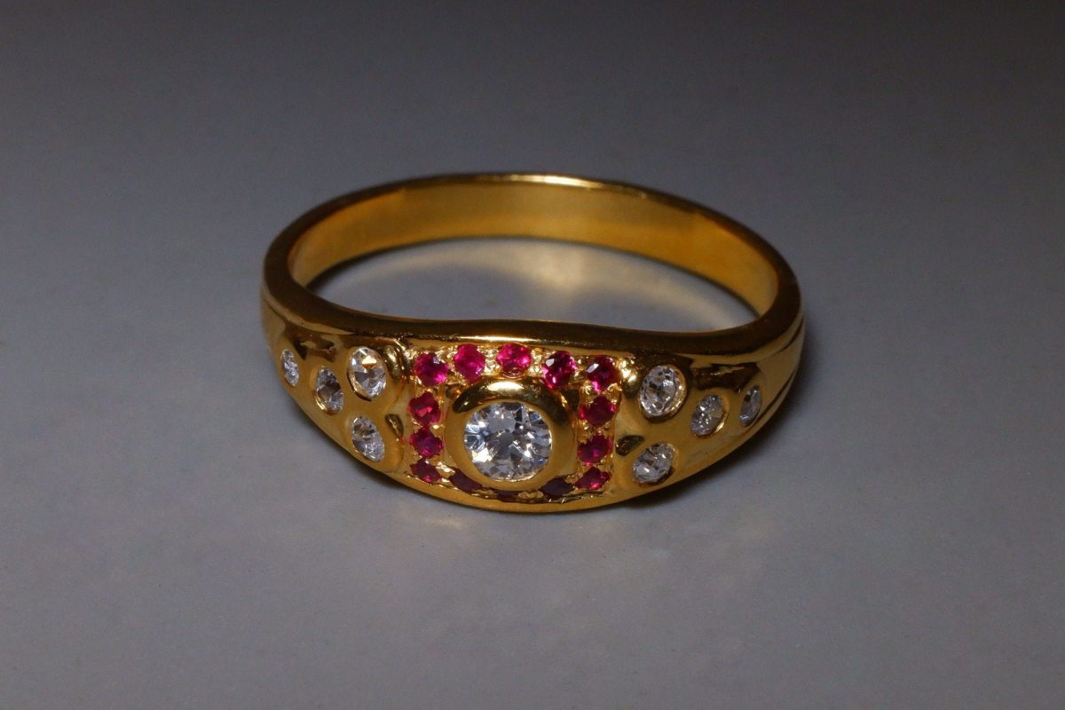 Lucky Old Euro Diamond Ruby Ring 22k Vintage