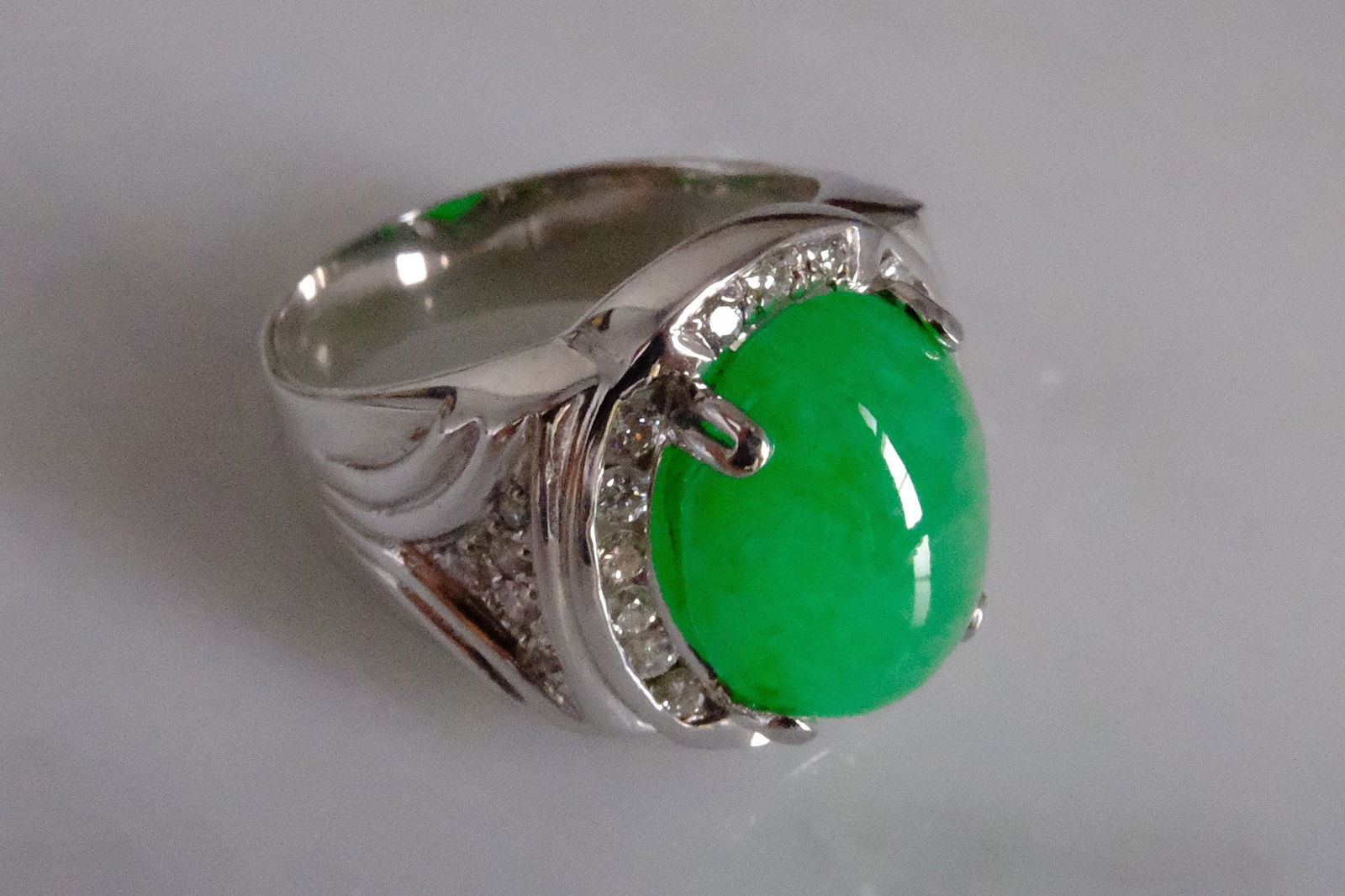 Gem Gardener, apple green jade ring, jade cabochon rings for sale, jade rings singapore, jade ring for men, green jade cabochon ring, apple green jadeite, vintage jade rings for sale