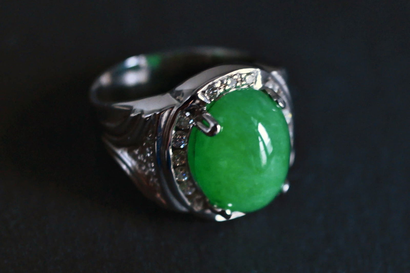 Gem Gardener, apple green jade ring, jade cabochon rings for sale, jade rings singapore, jade ring for men, green jade cabochon ring, apple green jadeite, vintage jade rings for sale