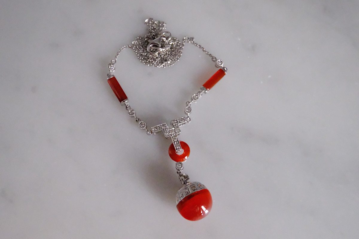 red carnelian necklace