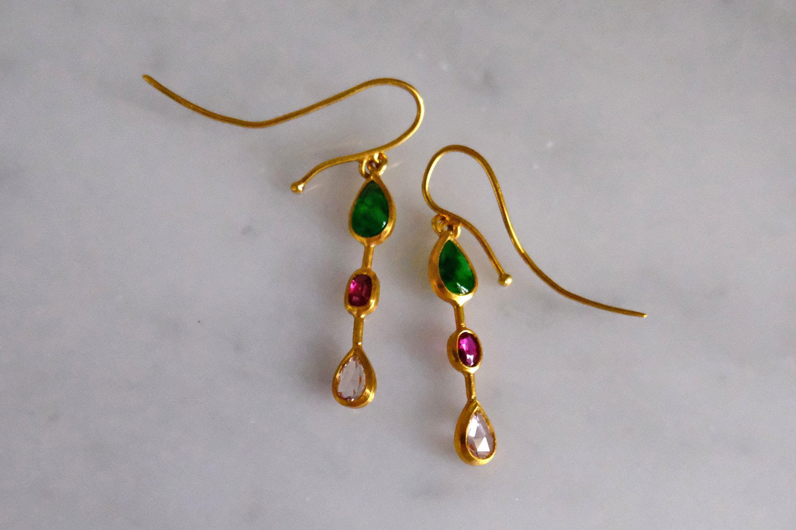 Gem Gardener, medieval gold earrings, roman style gold earrings, roman ruby gold earrings, jade and ruby earrings, jade earrings singapore