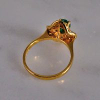 Gem Gardener, antique flower ring, vintage flower ring, emerald pinky ring womens, emerald flower ring, emerald ring singapore, flower pinky ring
