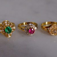 Gem Gardener, antique flower ring, vintage flower ring, emerald pinky ring womens, emerald flower ring, emerald ring singapore, flower pinky ring
