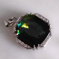 Gem Gardener, dark green sapphire, green sapphire pendant, dark green heart chakra, dark green stone pendant, dark green pendant necklace