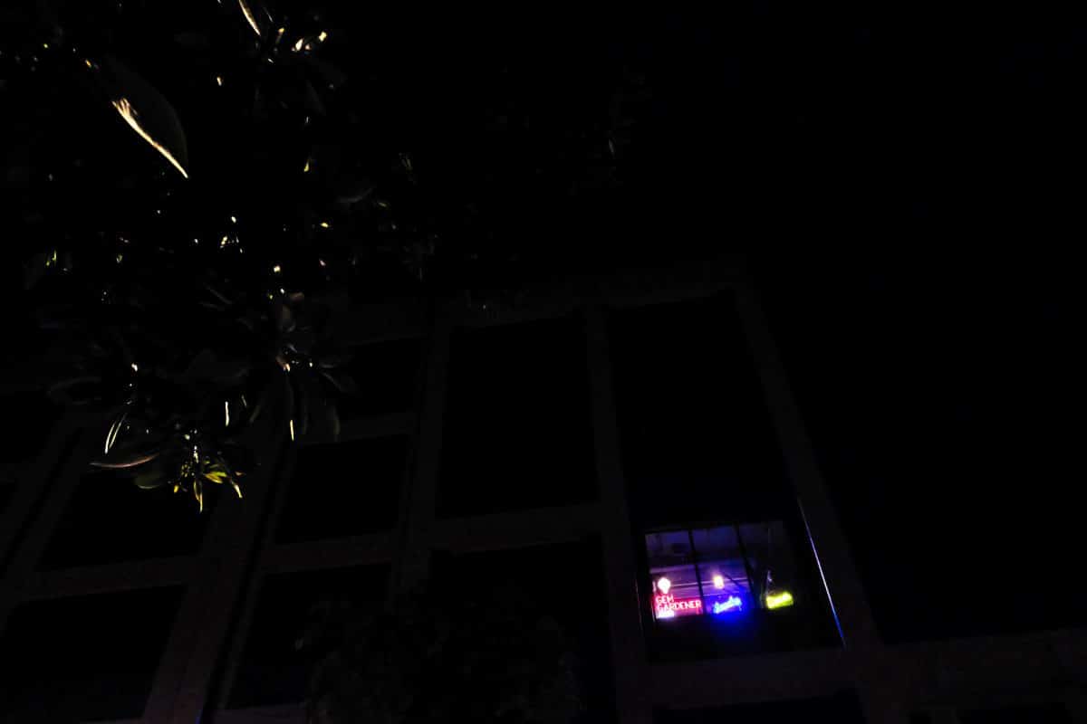 neon afar 2